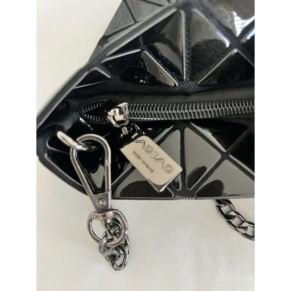 bao bao Issey Miyake Black Prism Chain Crossbody Bag EUC - Picture 4 of 7